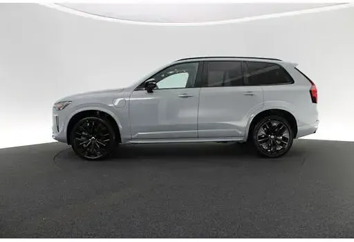 Gebraucht Volvo XC90 Plus 455 PS (334 kW) 2026 Vapour grey SUV