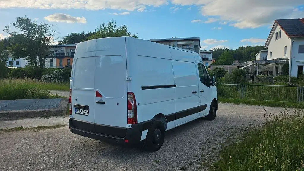 Gebraucht Renault Master 150 PS (110 kW) 2020 Weiß Van / Kleinbus
