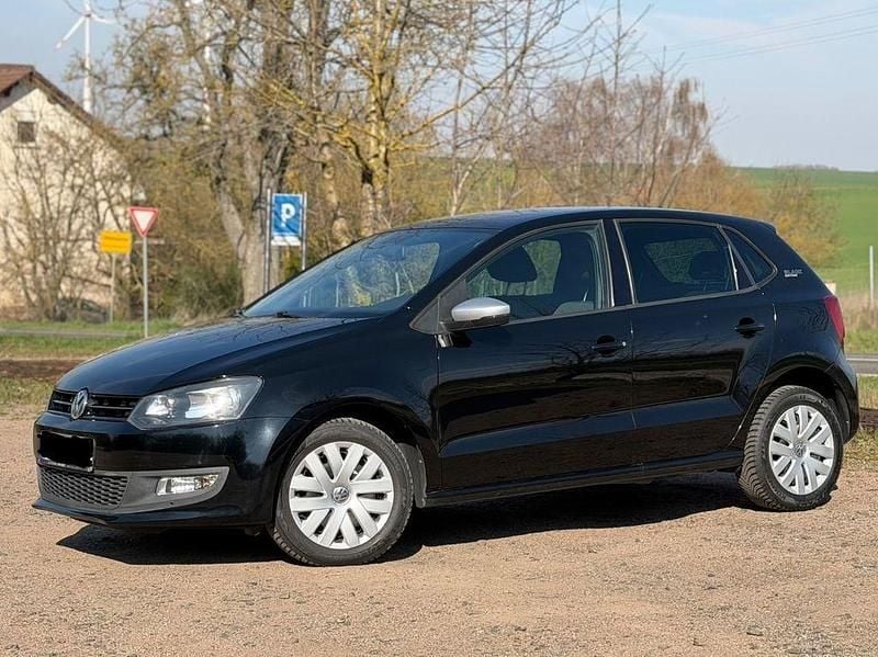 Gebraucht VW Polo Black Edition 60 PS (44 kW) 2014 Schwarz Limousine