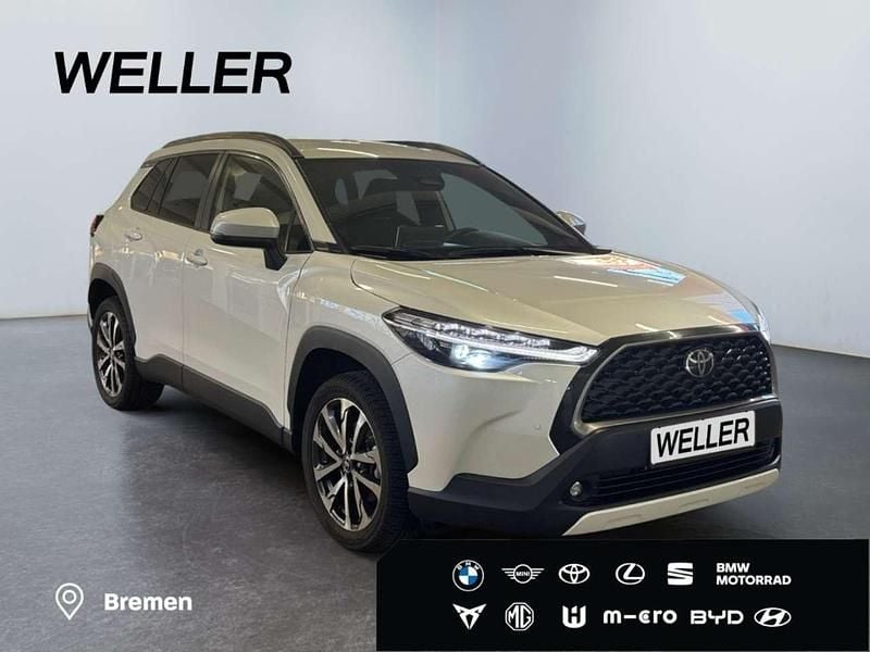 Gebraucht Toyota Corolla Cross Team 140 PS (102 kW) 2024 Weiss SUV