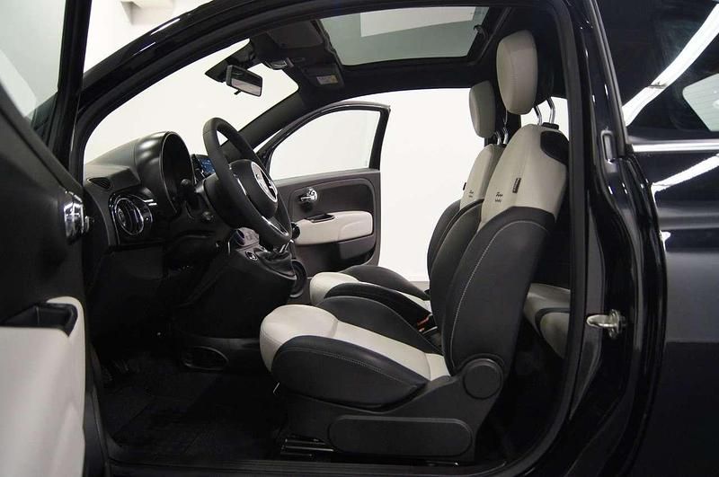 Gebraucht Fiat 500 Dolcevita 69 PS (50 kW) 2022 Schwarz Kleinwagen