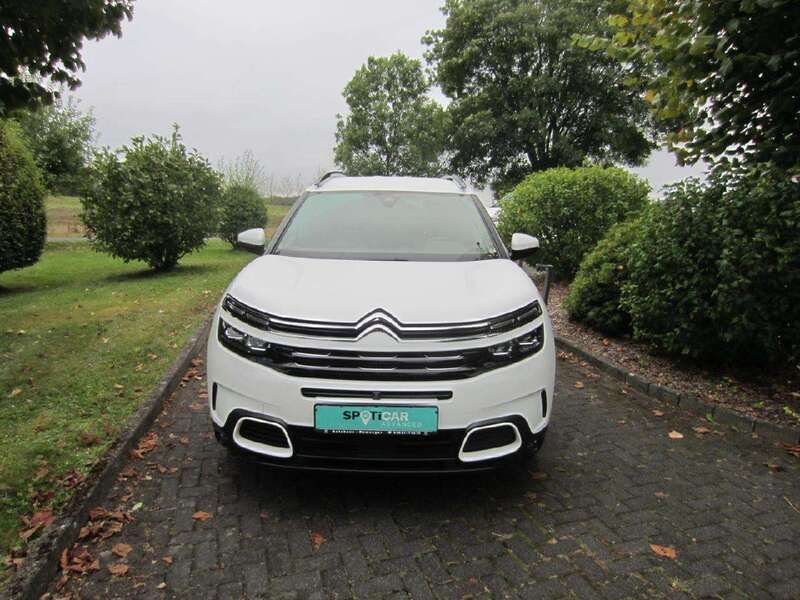Lack weiss banquise/typ aussen Gebraucht 2020 Citroën C5 Aircross Shine SUV | 21.900 € (Fairer Preis) - Bild 1/4