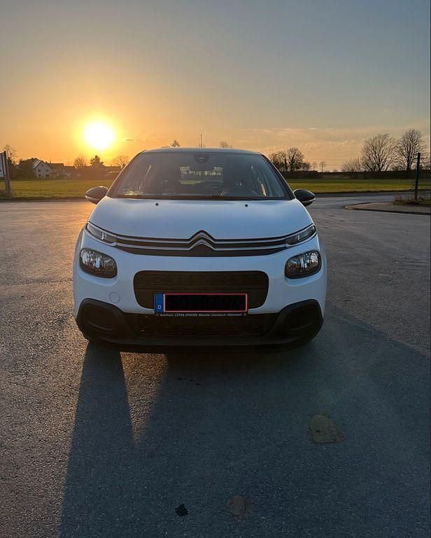 Gebraucht Citroën C3 Live 68 PS (50 kW) 2019 Weiß Kleinwagen
