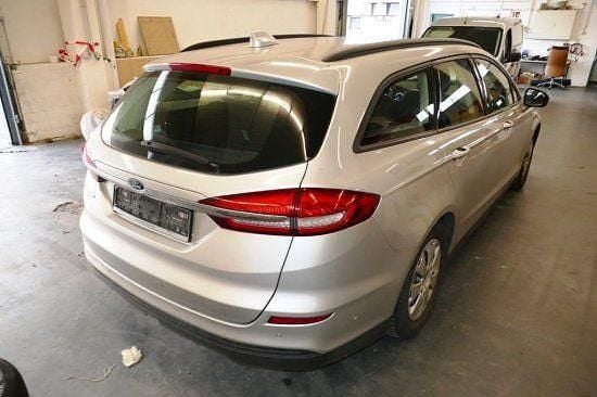 Gebraucht Ford Mondeo 150 PS (110 kW) 2020 Silber Limousine