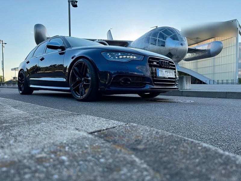 Blau Gebraucht 2013 Audi S4 Kombi | 29.000 € - Bild 1/4