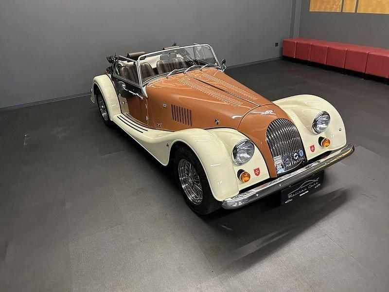 Braun Gebraucht 2012 Morgan Plus 4 Cabrio | 42.990 € - Bild 1/4