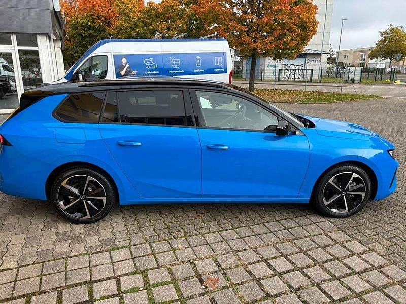 Gebraucht Opel Astra 131 PS (96 kW) 2025 Blau Kleinwagen