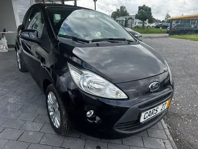 Gebraucht Ford Ka Titanium 90 PS (66 kW) 2011 Schwarz Kleinwagen
