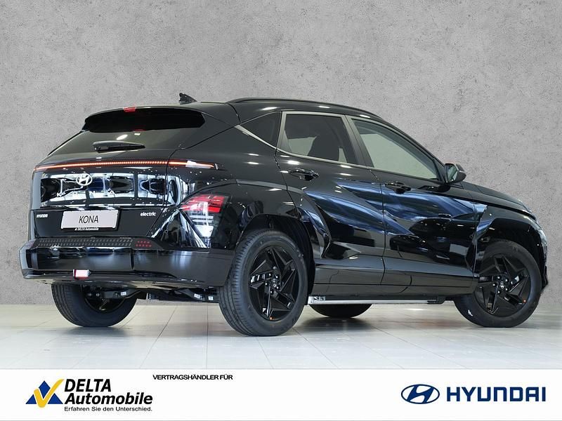 Neu Hyundai Kona Trend 150 kW (204 PS) 2026 Abyss black / mic SUV