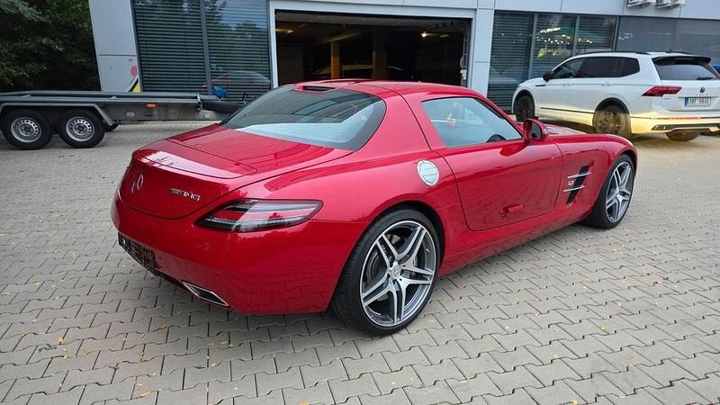 Gebraucht Mercedes SLS AMG AMG 571 PS (419 kW) 2011 Rot Coupé
