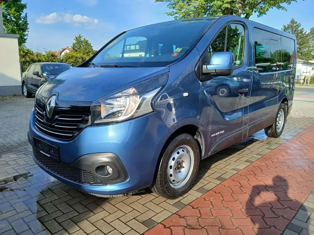 Gebraucht Renault Trafic 125 PS (91 kW) 2017 Blau Van / Kleinbus