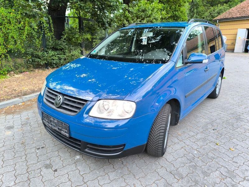 Blau Gebraucht 2003 VW Touran Basis Van / Kleinbus | 1.650 € (Guter Preis) - Bild 1/4