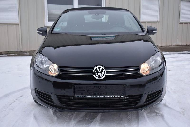 Gebraucht VW Golf Cabriolet Basis 105 PS (77 kW) 2011 Schwarz Cabrio