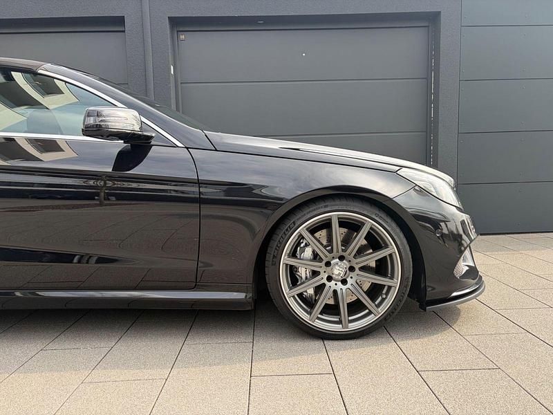 Gebraucht Mercedes E350 Avantgarde 306 PS (225 kW) 2014 Schwarz Cabrio