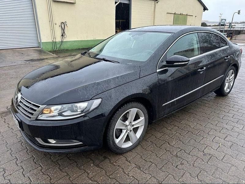 Gebraucht VW Passat 299 PS (219 kW) 2012 Schwarz Limousine
