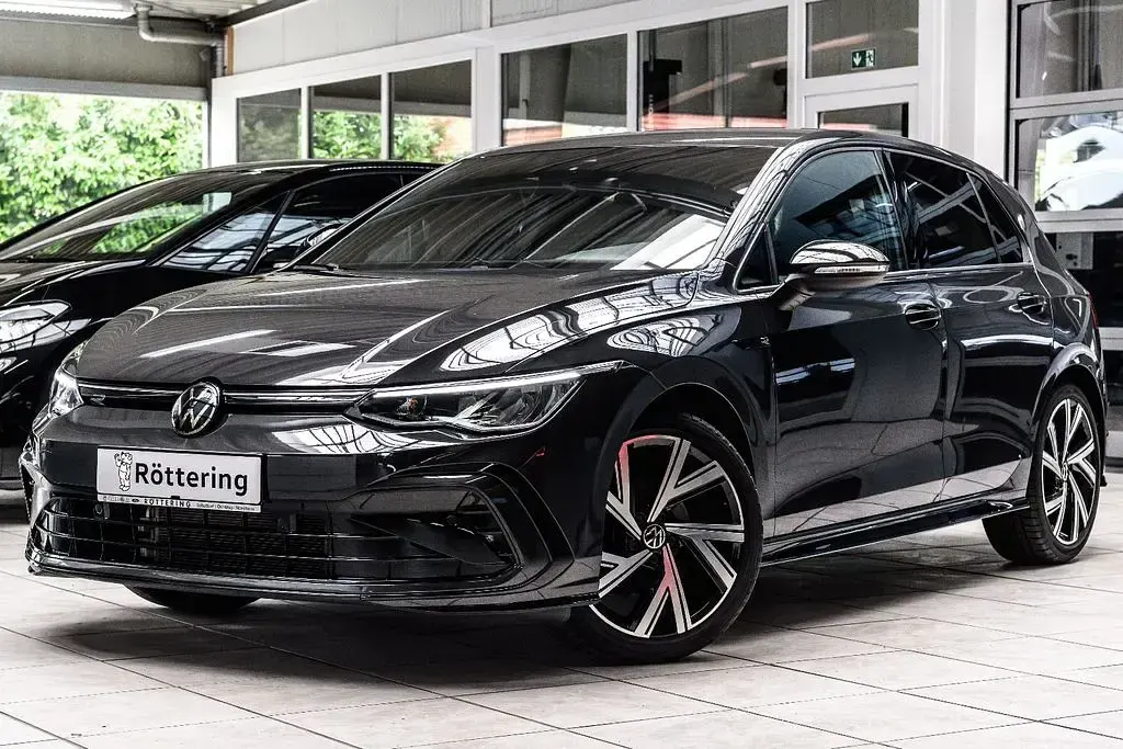Gebraucht VW Golf VIII R-line 150 PS (110 kW) 2024 Grau Limousine