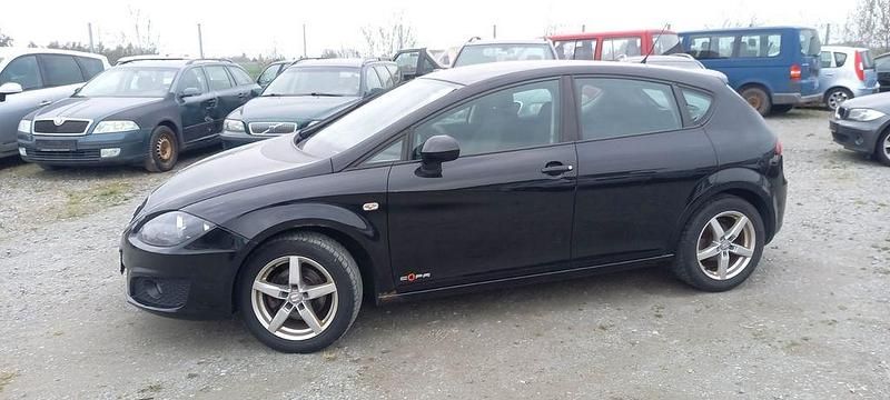 Usata Seat Leon Copa 105 CV (77 kW) 2012 Nero Berlina