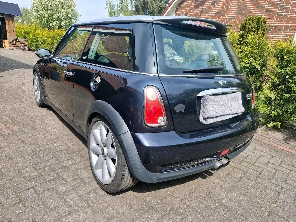 Second-hand Mini Cooper S 170 CP (125 kW) 2005 Negru Hatchback