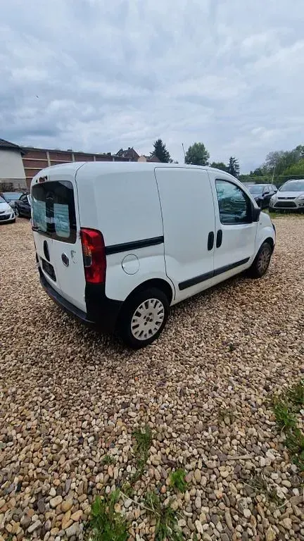 Gebraucht Fiat Fiorino 75 PS (55 kW) 2009 Weiß Van / Kleinbus