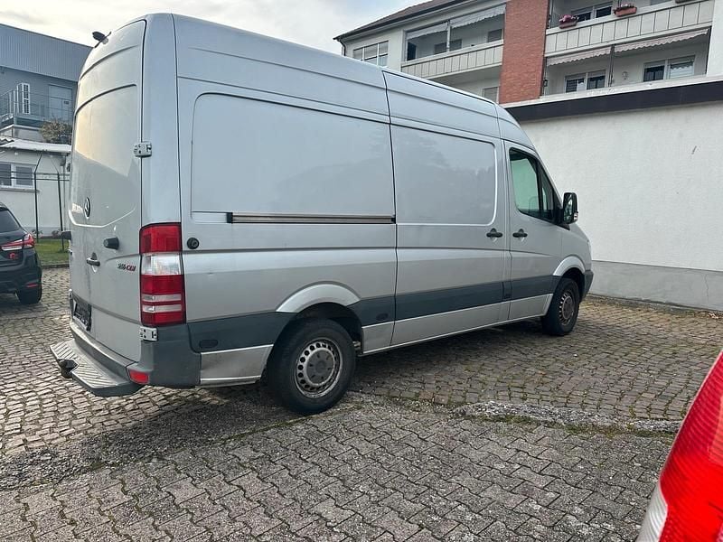 Gebraucht Mercedes Sprinter 164 PS (120 kW) 2011 Silber Van