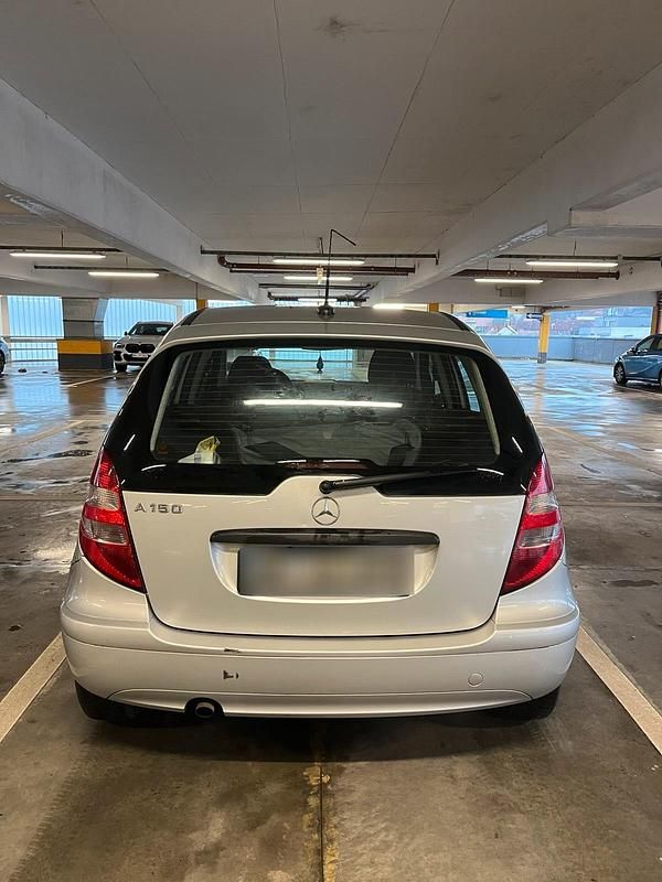 Gebraucht Mercedes A150 95 PS (69 kW) 2004 Silber Limousine