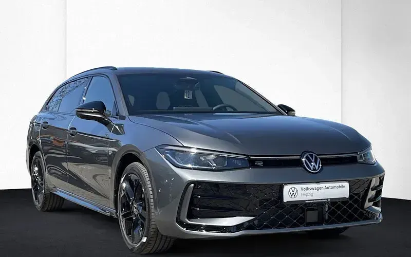 Neu VW Passat R-line 272 PS (200 kW) 2026 Grau Kombi
