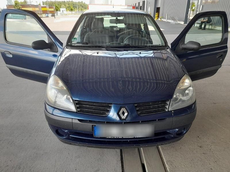 Blau Gebraucht 2004 Renault Clio II Kleinwagen | 1.399 € - Bild 1/4