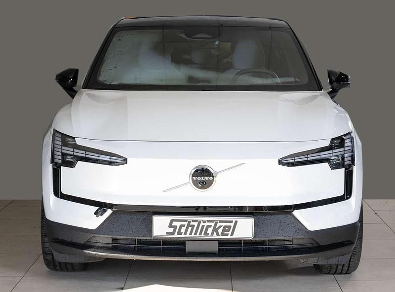 Gebraucht Volvo EX30 Ultra 200 kW (272 PS) 2025 Crystal white SUV