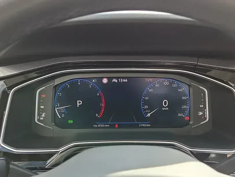 Gebraucht VW Taigo Style 150 PS (110 kW) 2023 Ascotgrau SUV