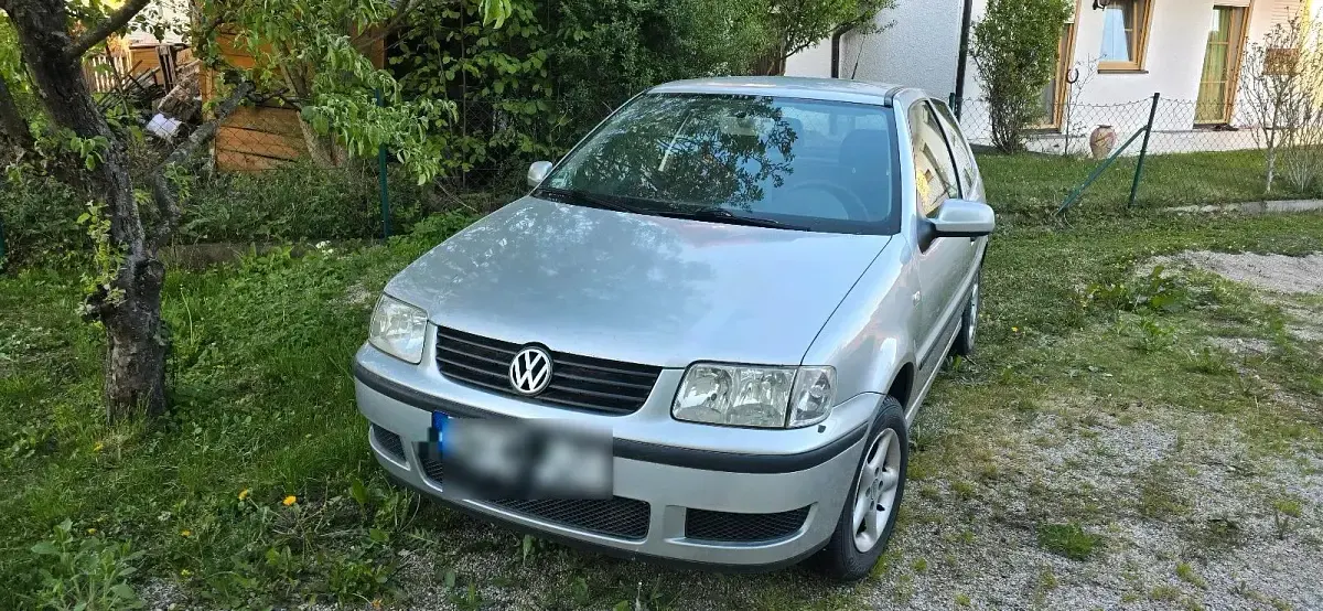 Gebraucht VW Polo 50 PS (36 kW) 2001 Silber Kleinwagen
