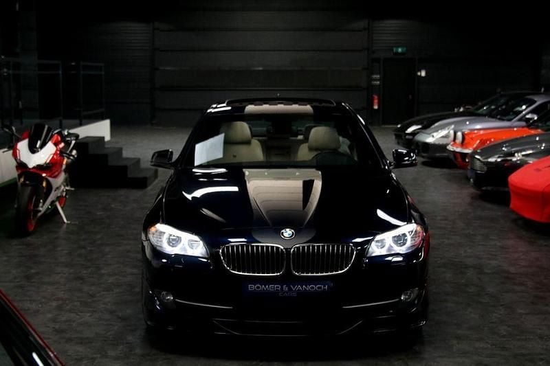 Second-hand Alpina D5 349 CP (256 kW) 2011 Albastru Berlinǎ