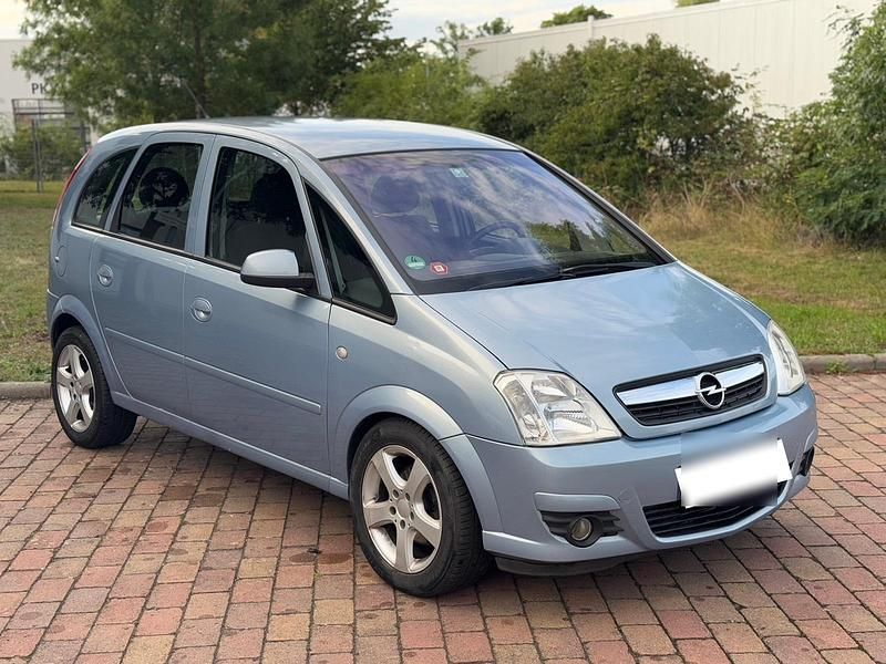 Blau Gebraucht 2006 Opel Meriva Van / Kleinbus | 2.500 € (Teuer) - Bild 1/4