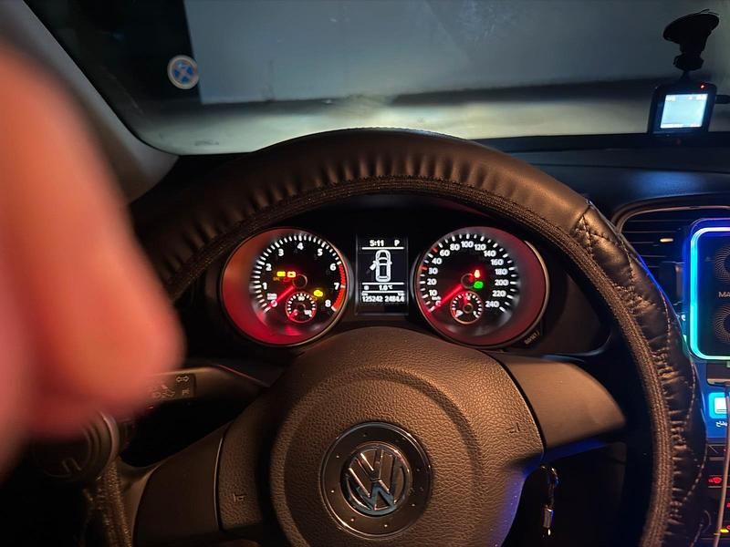 Gebraucht VW Golf 160 PS (117 kW) 2010 Blau Coupé