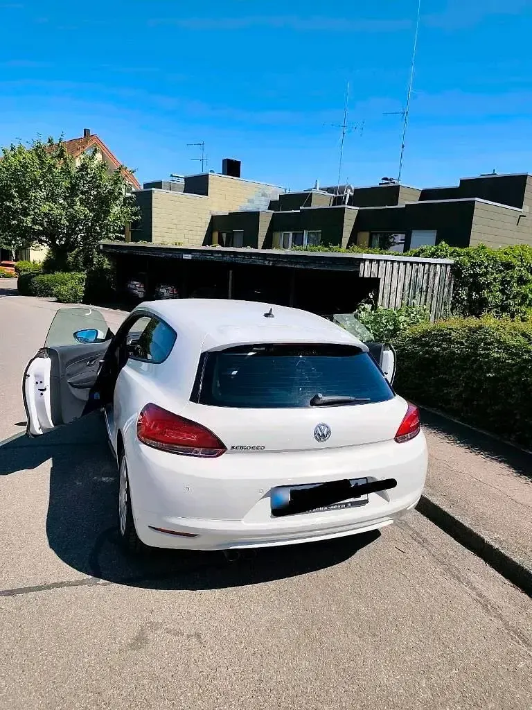 Gebraucht VW Scirocco 122 PS (89 kW) 2010 Weiß Coupé