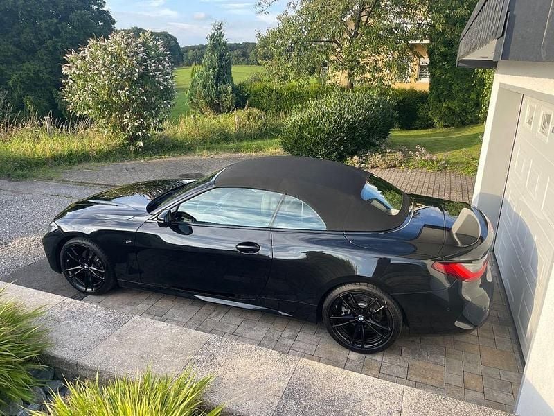 Schwarz Gebraucht 2023 BMW 420 M Sport Cabrio | 42.850 € (Guter Preis) - Bild 1/4