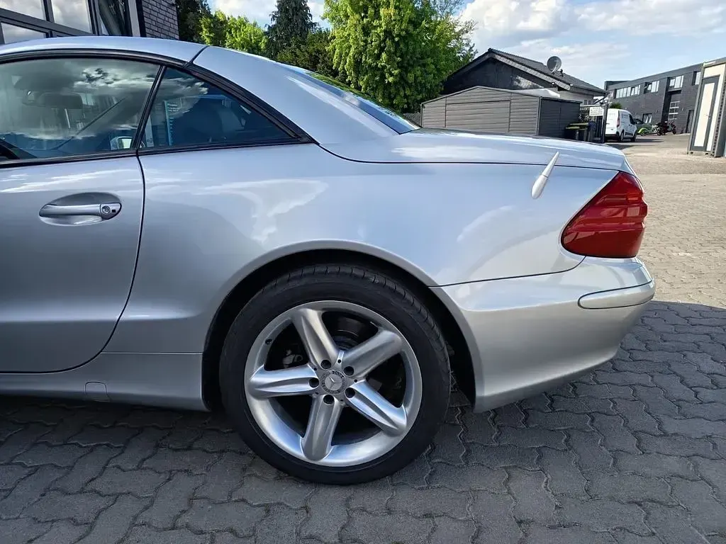 Gebraucht Mercedes SL350 245 PS (180 kW) 2002 Silber Cabrio