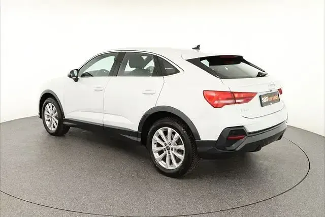 Gebraucht Audi Q3 Sportback Ambiente 190 PS (139 kW) 2025 Weiß SUV