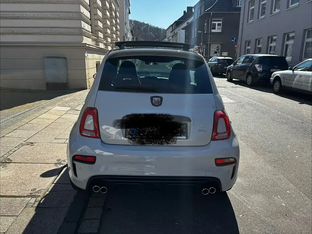 Second-hand Abarth 695 Esseesse 179 CP (131 kW) 2022 Gri Hatchback