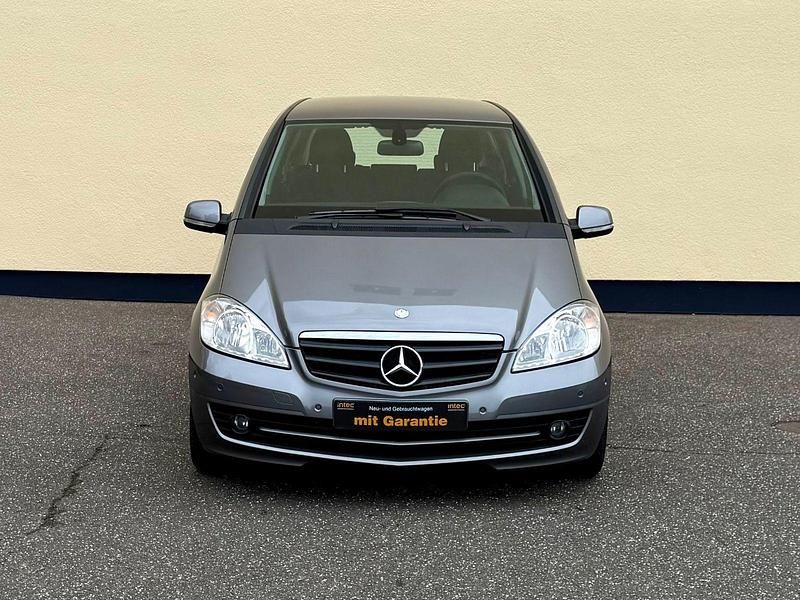 Gebraucht Mercedes A160 95 PS (69 kW) 2010 Mountaingrau Van / Kleinbus
