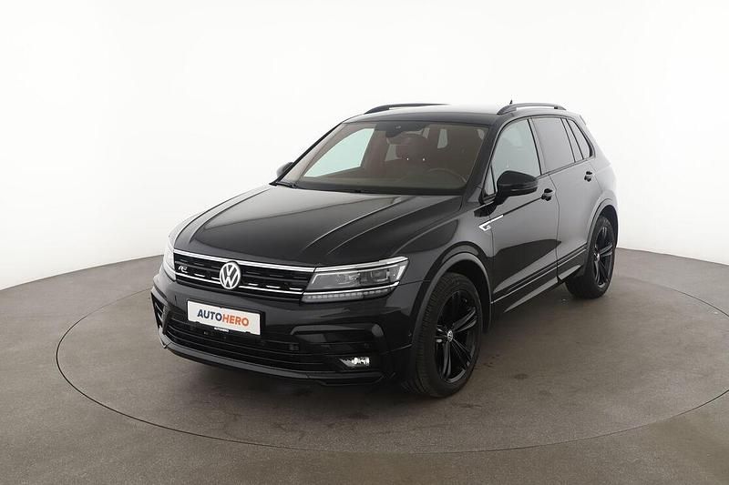 Schwarz Gebraucht 2020 VW Tiguan Highline SUV | 31.130 € (Teuer) - Bild 1/3