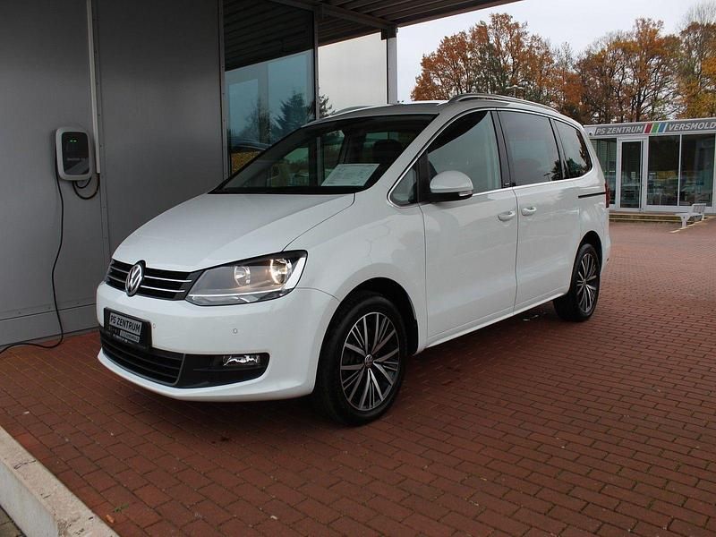 Gebraucht VW Sharan Allstar 184 PS (135 kW) 2016 Pure white Van / Kleinbus