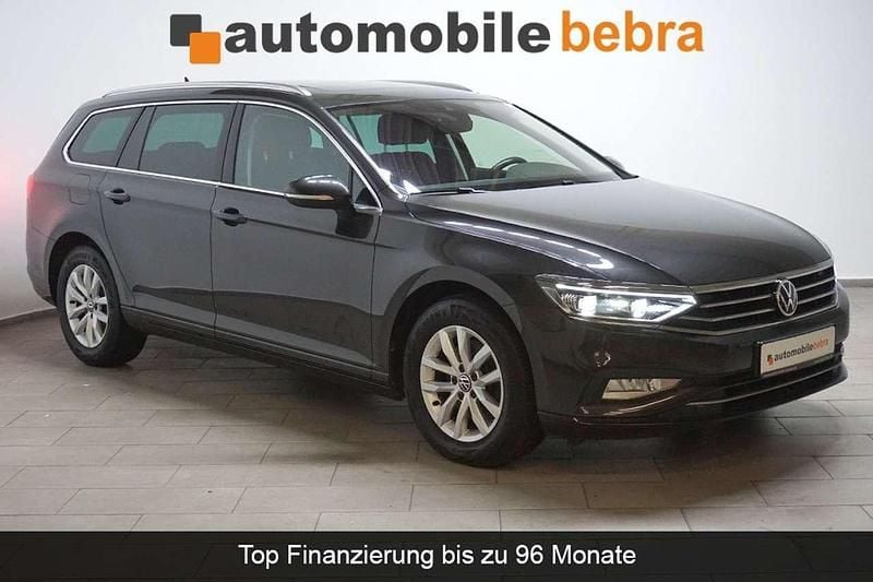 Gebraucht VW Passat Business 150 PS (110 kW) 2021 Mangangrau Kombi