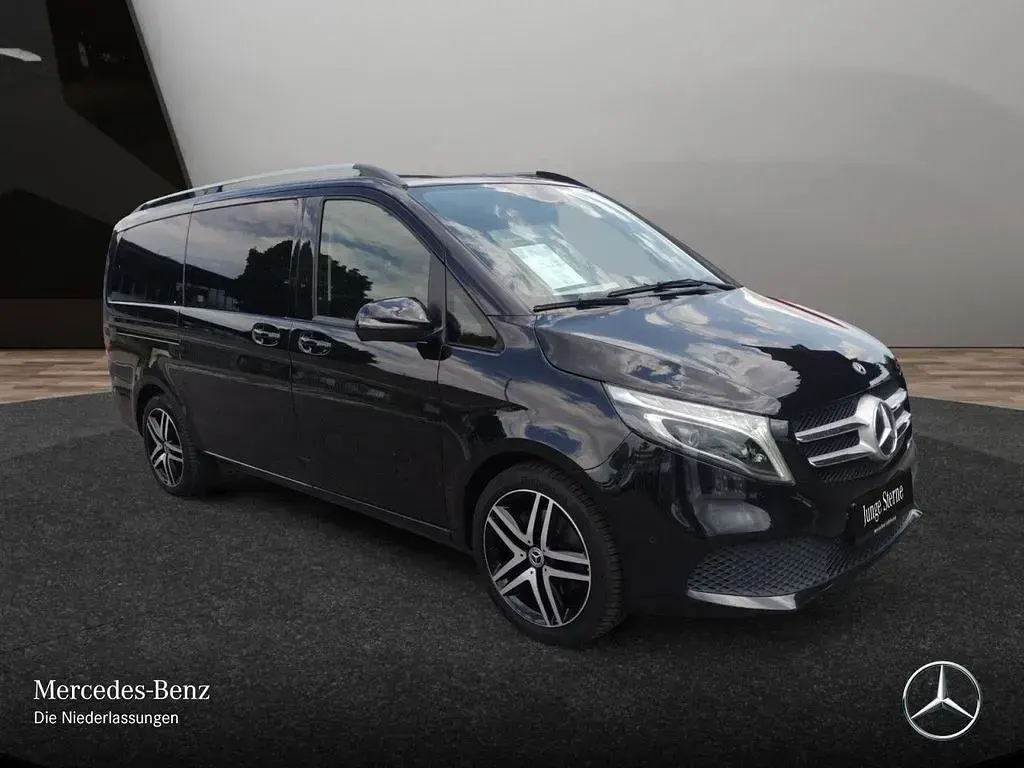 Gebraucht Mercedes V300 Edition 237 PS (174 kW) 2022 Schwarz Van / Kleinbus