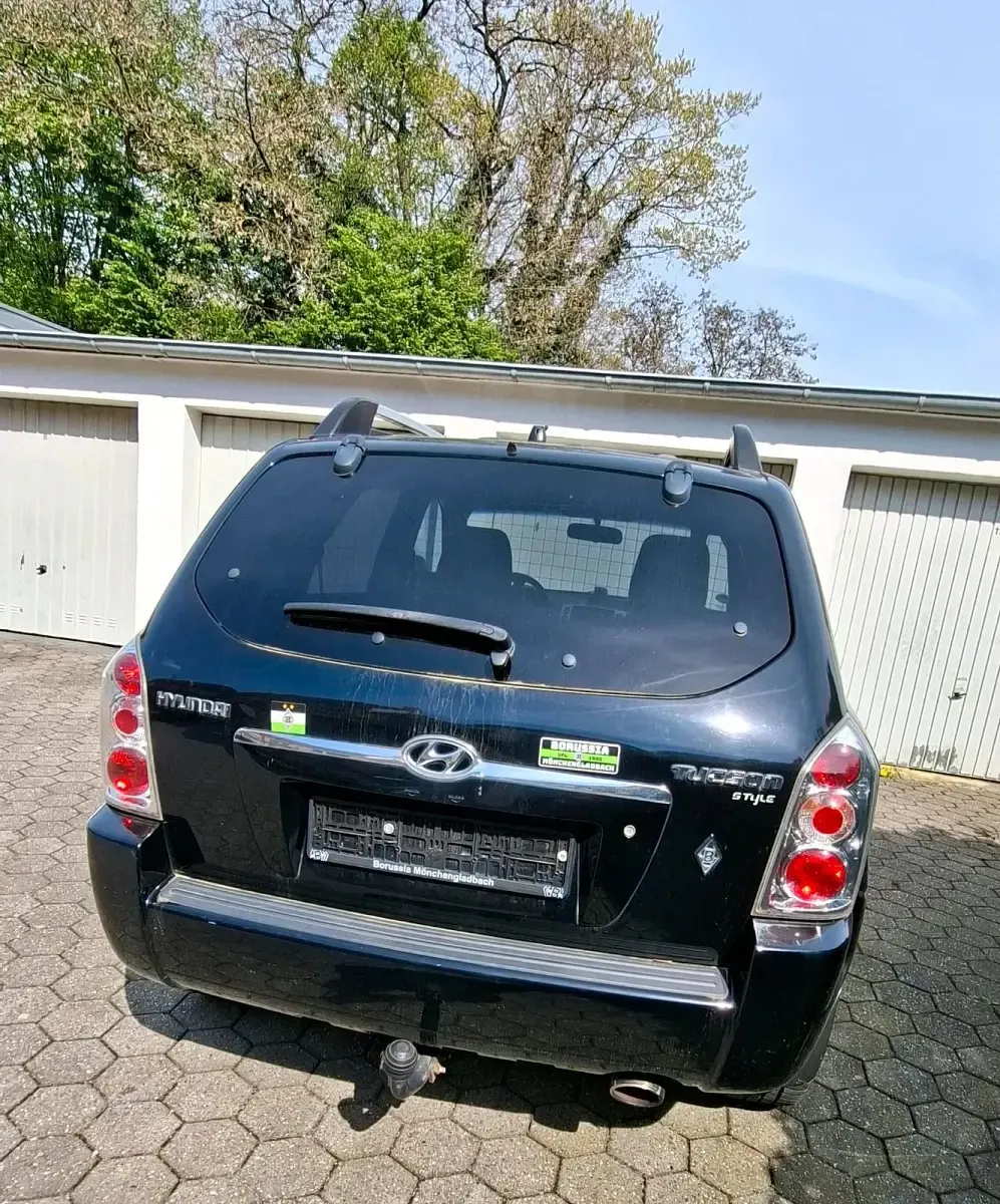 Gebraucht Hyundai Tucson Style 140 PS (102 kW) 2008 Schwarz SUV