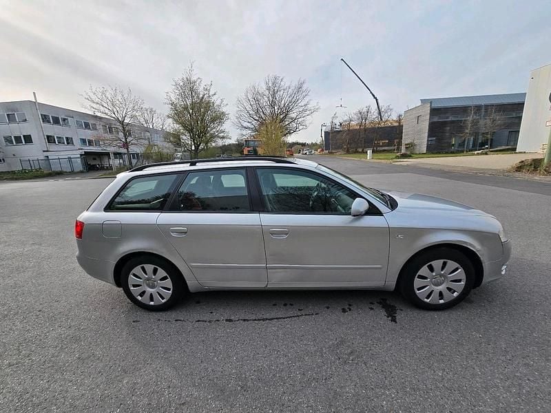 Second-hand Audi A4 130 CP (95 kW) 2006 Argintiu Break