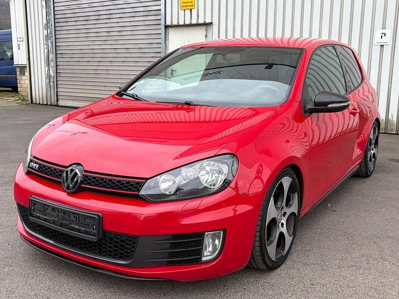 Gebraucht VW Golf GTI 211 PS (155 kW) 2009 Rot Coupé