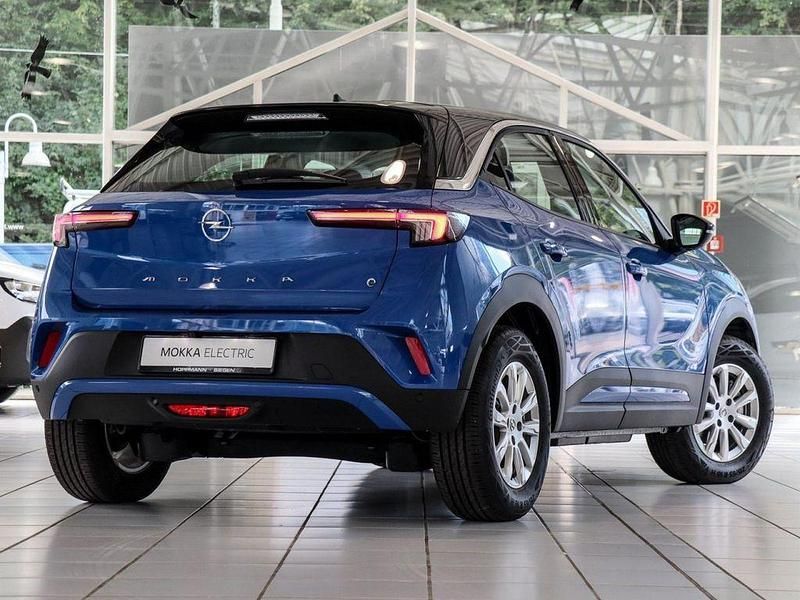 Gebraucht Opel Mokka-e Edition 100 kW (136 PS) 2024 Voltaik blau (metall SUV