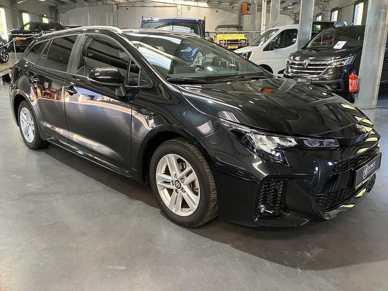 Schwarz Gebraucht 2024 Suzuki Swace GL Limousine | 23.990 € (Fairer Preis) - Bild 1/4