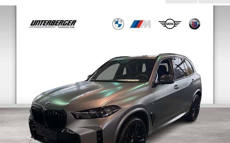 Grau Gebraucht 2025 BMW X5 M Sport SUV | 110.990 € (Teuer) - Bild 1/4