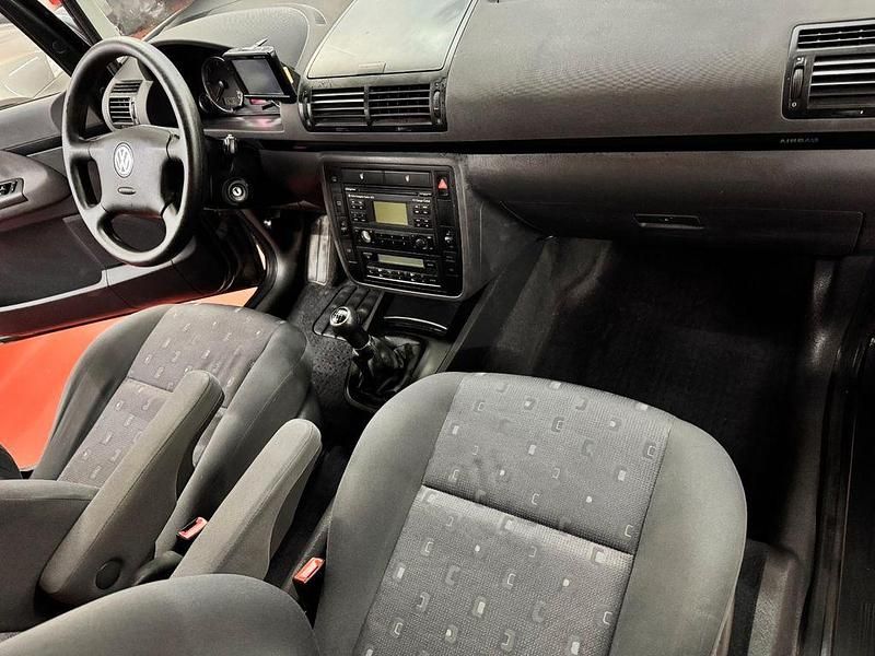 Gebraucht VW Sharan Trendline 116 PS (85 kW) 2008 Grün Van / Kleinbus